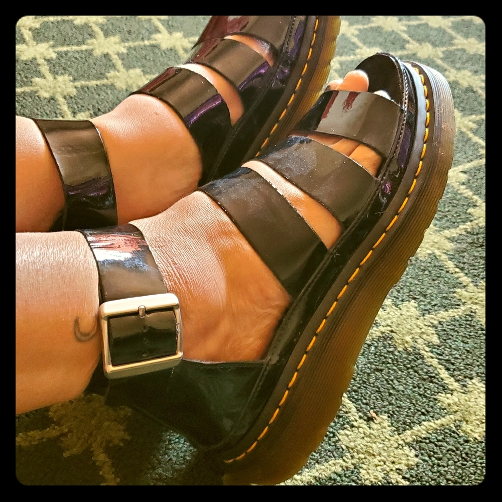 Doc Marten Patent Leather Black LIKE NEW Sandals